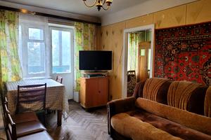 квартира за адресою Леоніда Каденюка просп. (Юрія Гагаріна), 13-Б