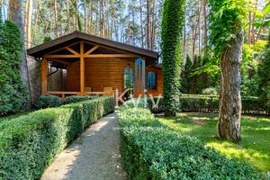будинок за адресою Осіння