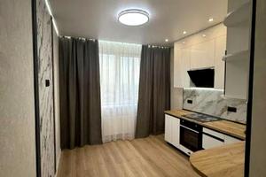 квартира за адресою Перлинна вул., 8