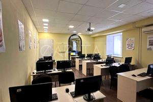 коммерческая по адресу Тараса Шевченко бульв., 2
