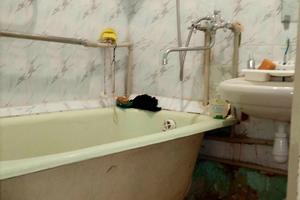 квартира за адресою Соборності вул. (Жовтнева), 79