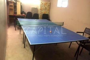 будинок за адресою Броварський
