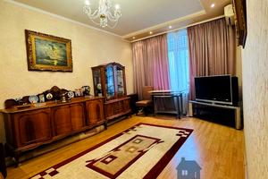 квартира за адресою пл. Павлівська, 2