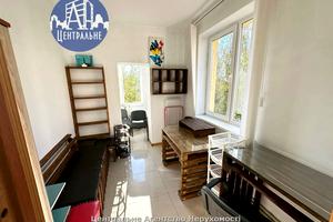 комерційна за адресою Заводська вул., 56К