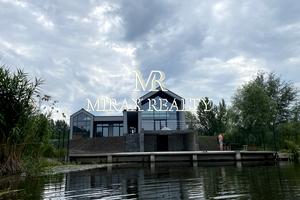 дом по адресу Лісна