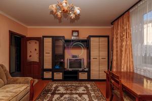 квартира за адресою Щербанюка, 22А