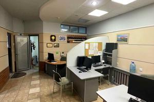 комерційна за адресою Володимира Івасюка просп. (Героїв Сталінграду), 6-Б
