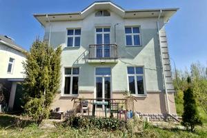 дом по адресу Різдвяна, 44