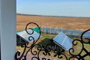 дом по адресу Квітнева, 38