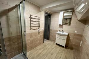 квартира по адресу Единства ул., 6