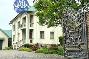 будинок за адресою Головна, 115