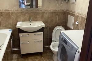 квартира за адресою Зоопаркова вул., 4