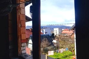 дом по адресу Тиха