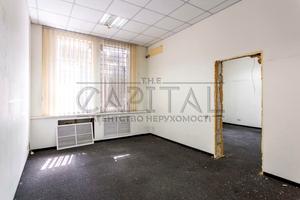 коммерческая по адресу Миколы Бажана просп., 12