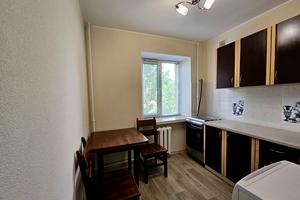 квартира за адресою Будівельників вул., 8