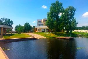 будинок за адресою Перемоги