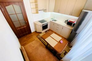 квартира за адресою Бориса Гмирі вул., 16а
