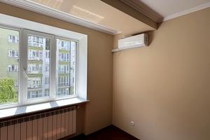 квартира по адресу Строителей ул., 30