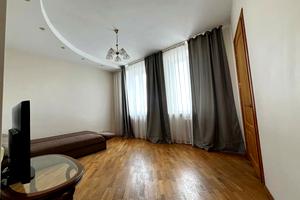 квартира за адресою Лесі Українки, 13
