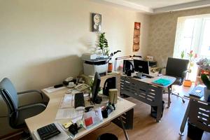комерційна за адресою Дмитрівська вул., 52-Б