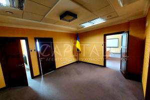 коммерческая по адресу Зверинецкая ул., 59