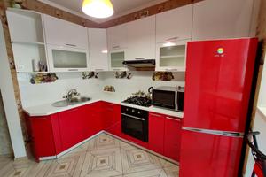 квартира за адресою Братська вул., 24