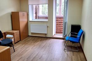 комерційна за адресою Голосіївська вул., 13