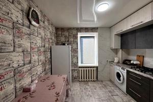 квартира за адресою Василя Симоненка вул., 7а