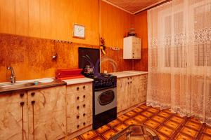 квартира за адресою Комарова, 40Б