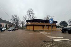 коммерческая по адресу пгт. Куты, Площа Шевченка, 1А