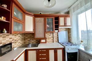 квартира по адресу Космонавтов ул., 77а