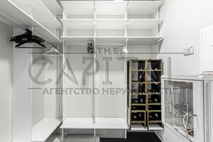 комерційна за адресою Кловський узвіз (Кловський), 7