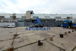 комерційна за адресою Чубанова вул., 8