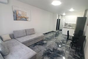квартира за адресою Каховська вул., 60