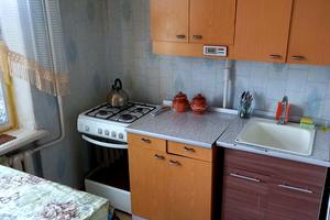 квартира за адресою житловий масив Тополя-1 вул., 8