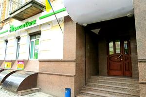 комерційна за адресою Гіршмана вул., 4