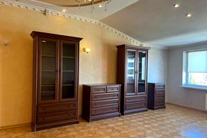 квартира за адресою Генерала Миколи Юнаківа вул., 9
