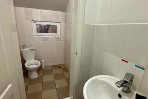 комерційна за адресою Автоливмашівська вул., 6А