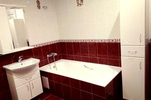 квартира за адресою Олени Теліги вул., 12