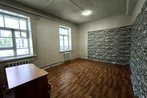 комерційна за адресою Ігоря Сердюка вул. (Жовтнева), 45