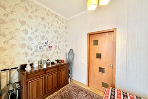 квартира по адресу Розваги ул., 27