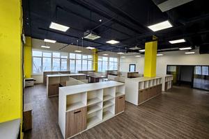 комерційна за адресою Борщагівська вул., 154