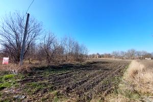 ділянка за адресою Новітня