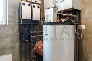будинок за адресою Центральна вул.