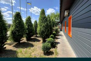 комерційна за адресою Олега Ольжича вул., 1