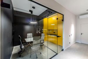 комерційна за адресою Івана Фірцака пров. (Москвіна), 9