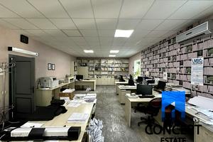 комерційна за адресою Робоча вул., 9