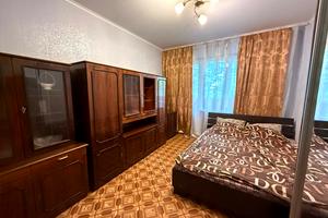 квартира за адресою Вечірній бульв., 1
