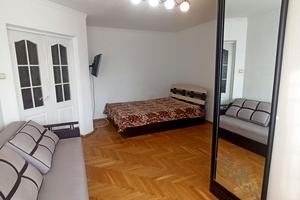 квартира по адресу Кулика і Гудачека ул. (Макарова), 56