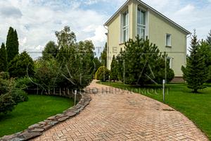будинок за адресою Українка